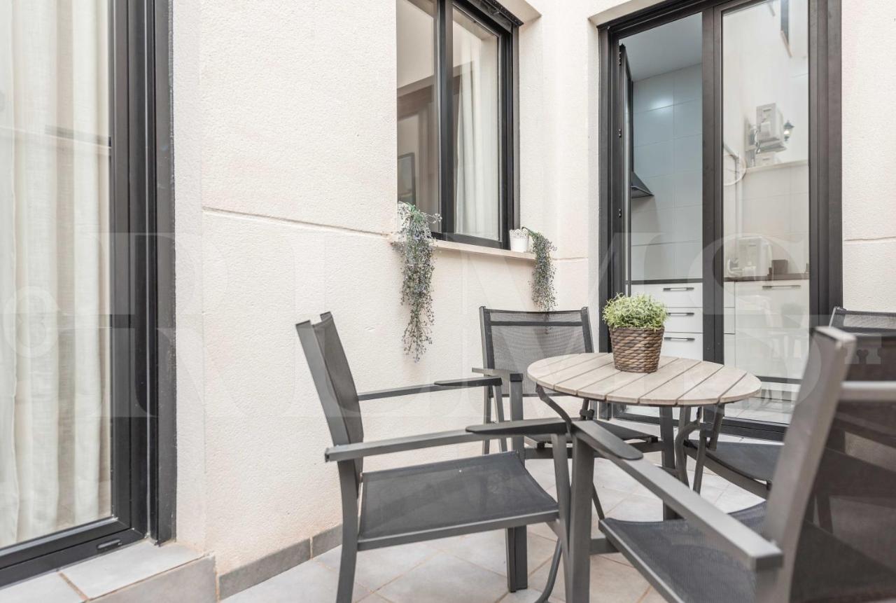 3Br Apartment With Parking And Patio In The Center By Rems Málaga Eksteriør bilde